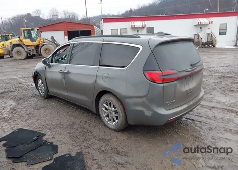 2022 Chrysler Pacifica Touring L from USA, damaged, VIN 2C4RC1BG4NR191157